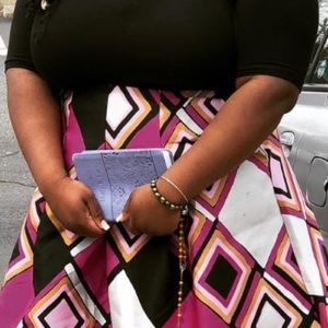 Diamonds Pattern pink fit and flare pleated skirt